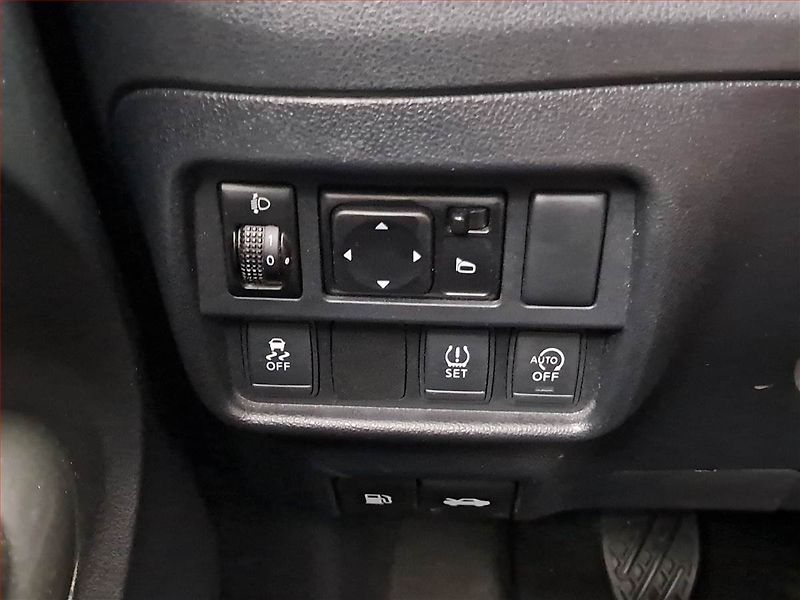 Nissan Juke (2017) 1.2 DIG-T, Serv.kniha, Navi - fotka 18 z 19
