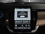 Volvo XC90 (2026) 2,0 T8  Ultra Dark - náhled 29