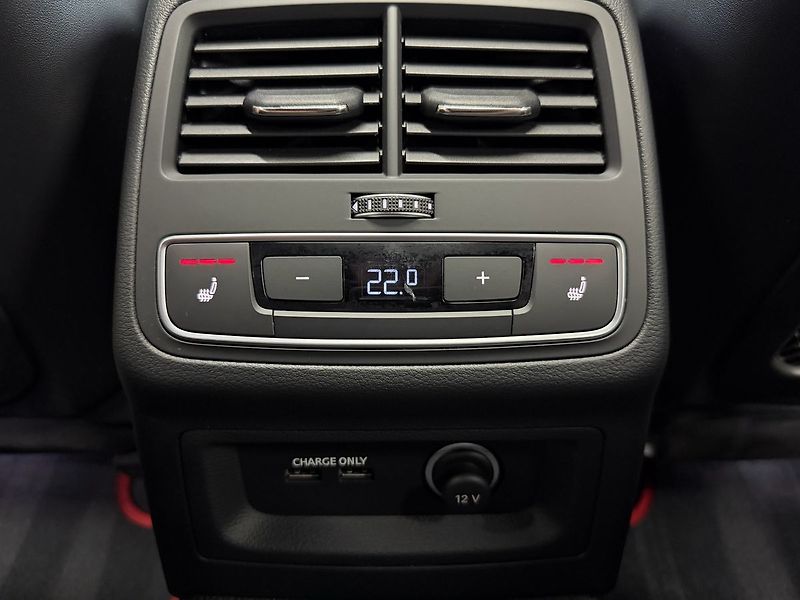 Audi RS 5 QUATTRO SPORTBACK, B&O, MASÁŽE - fotka 31 z 34
