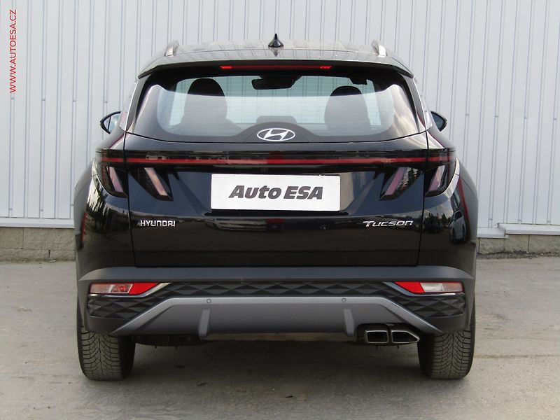 Hyundai Tucson (2022) 1.6 T-GDi 2WD, ČR, Smart, AT - fotka 5 z 19