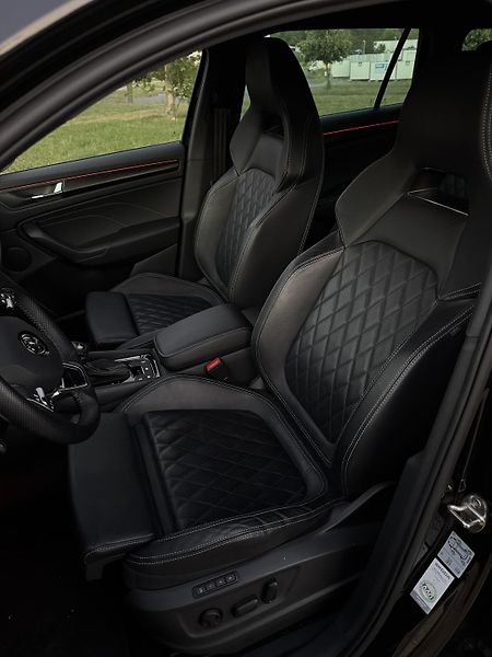 Škoda Kodiaq (2022) Škoda Kodiaq 2.0 TDI 110 kW |  - fotka 8 z 14