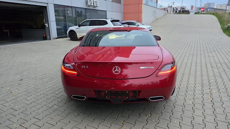 Mercedes-Benz SLS AMG (2011) EU PRAVIDELNÝ SERVIS MB - fotka 4 z 11