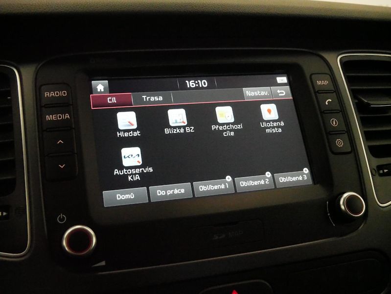 Kia Carens - fotka 19 z 26