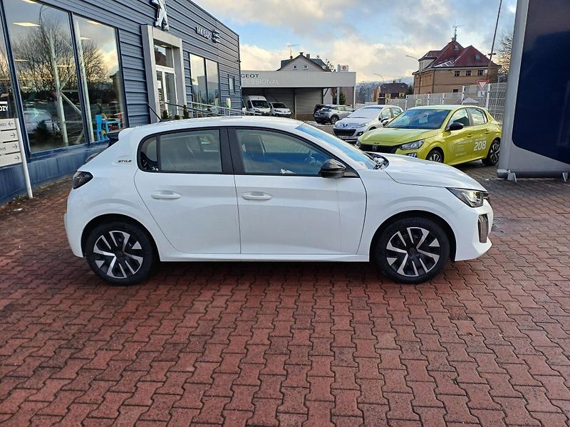 Peugeot 208 (2026) STYLE Turbo 100 MAN6  - fotka 4 z 22