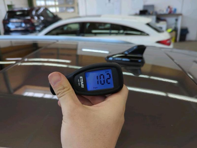 Škoda Superb Combi 2,0TDi 110kw DSG L&K 18A - fotka 11 z 12