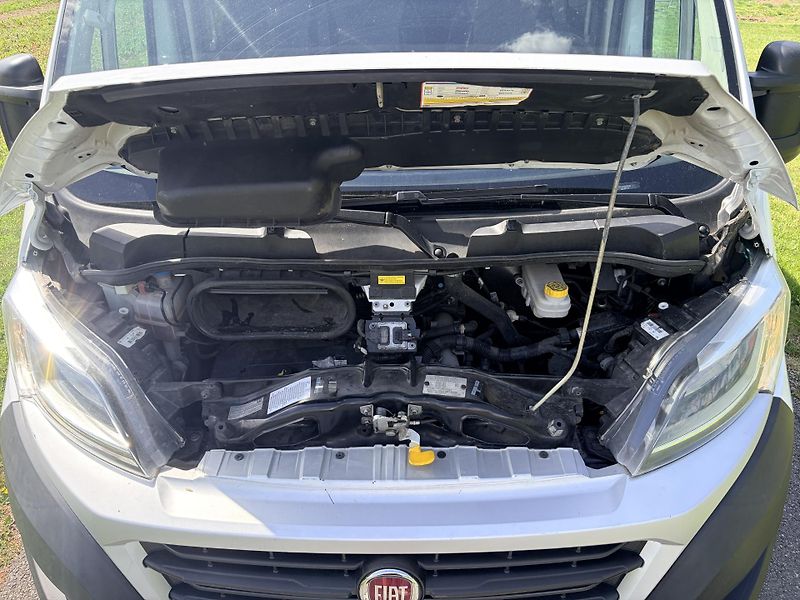 Fiat Ducato 2.3 JTD 103KW 9 MÍST REZERVACE - fotka 28 z 29