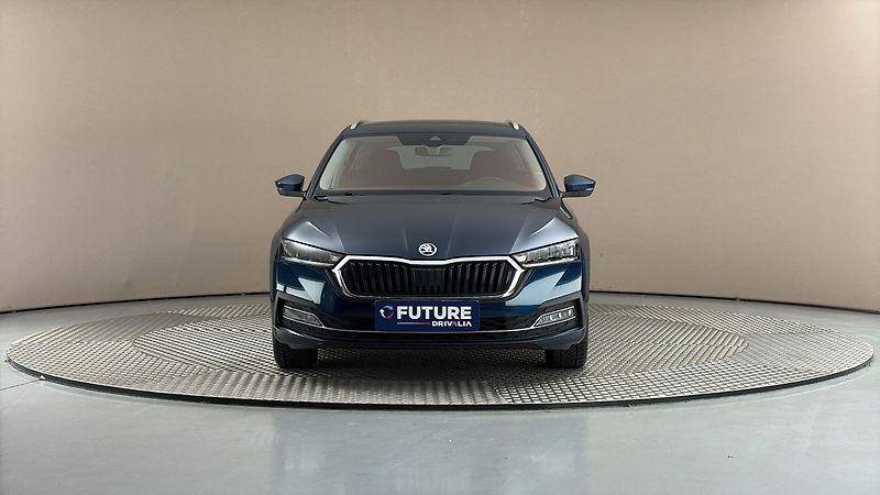 Škoda Octavia 2.0 TDI DSG Style Combi - fotka 3 z 26