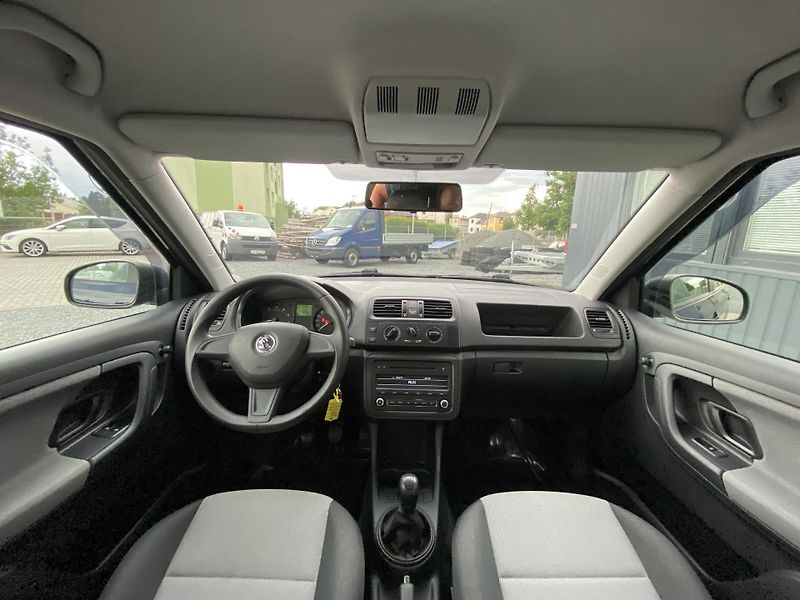 Škoda Fabia 1.2i 1x MAJ.- 84 000 KM - fotka 17 z 30