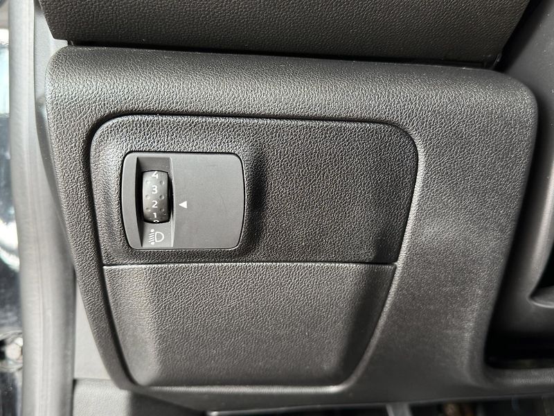 Renault Mégane 1,2TCe 96kW*Tempomat*LED*Navi - fotka 27 z 34