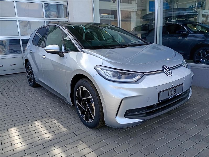 Volkswagen ID.3 (2025) Pro People 150 kW, 59 kWh - fotka 3 z 19