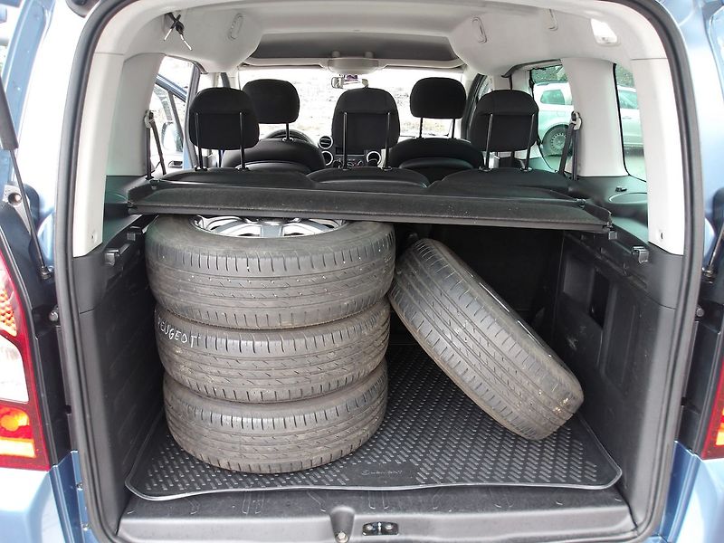 Citroën Berlingo 1,6HDI 88kW 2 x šoupačky! - fotka 20 z 29