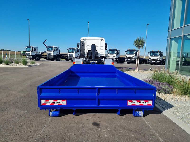 Iveco Eurocargo 180E28 KONTEJNER 10T BÍLÁ - fotka 18 z 26