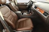 Volkswagen Touareg (2010) 4.2 V8 TDi, 4X4, Automat - náhled 7