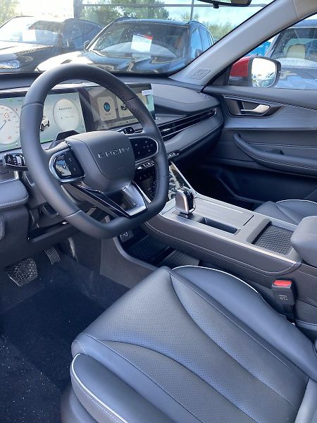 Chery Tiggo 4 HEV (2026) UNIQUE 1.5 IDHE HEV - fotka 19 z 34