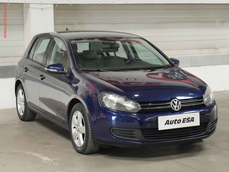 Volkswagen Golf (2011) 1.6TDi, Navi, AC - fotografie inzerátu