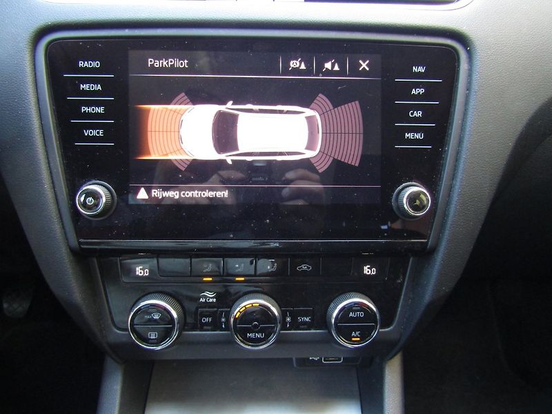 Škoda Octavia (2019) 1.0 TSI 85kW - fotka 33 z 41
