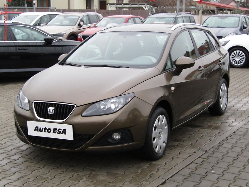 Seat Ibiza (2010) 1.6 TDi, ČR, Style - fotka 3 z 15