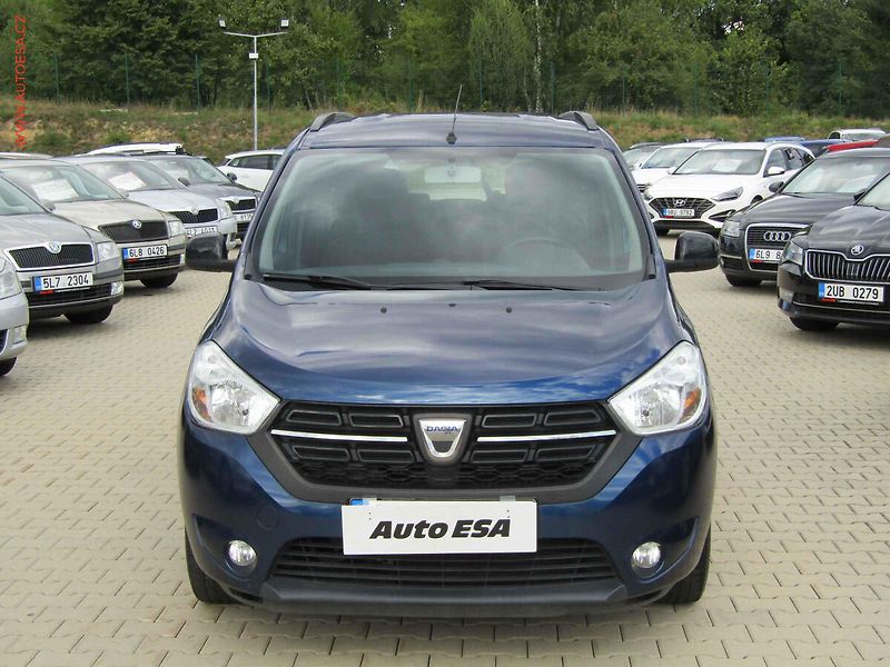 Dacia Lodgy (2019) 1.6i, 1.maj,ČR, AC, výhřev - fotka 2 z 20
