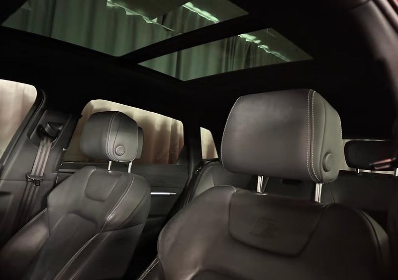 Audi Q8 e-tron 55 Q 360k Matrix Panorama Taž. - fotka 15 z 23