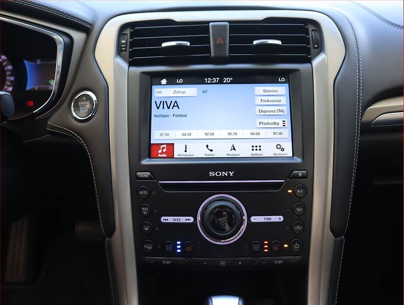 Ford Mondeo (2018) Vignale 2.0 Hybrid, Automat - fotka 12 z 22