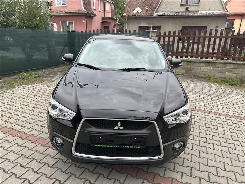 Mitsubishi ASX 1,6 TAŽNÉ EDITION - fotka 10 z 30