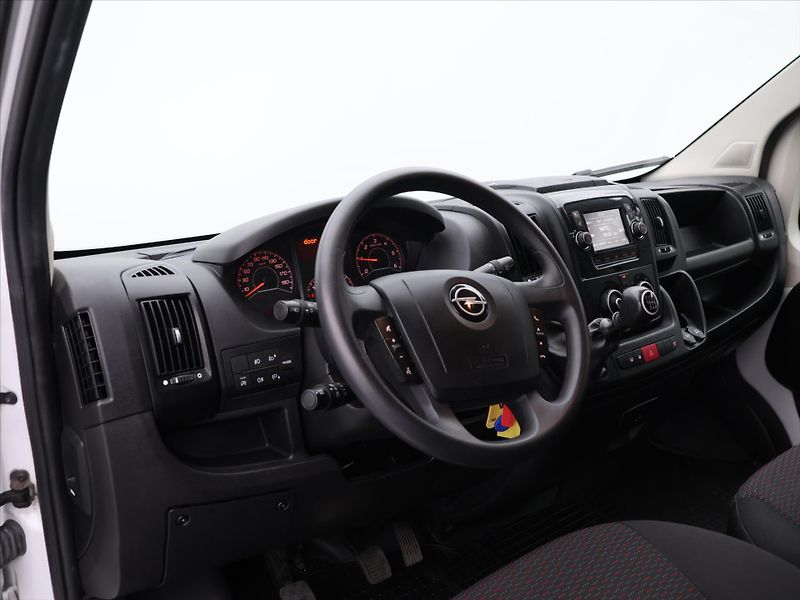 Opel Movano 2,2 CDTI 103kW L3H2 CZ DPH - fotka 19 z 26