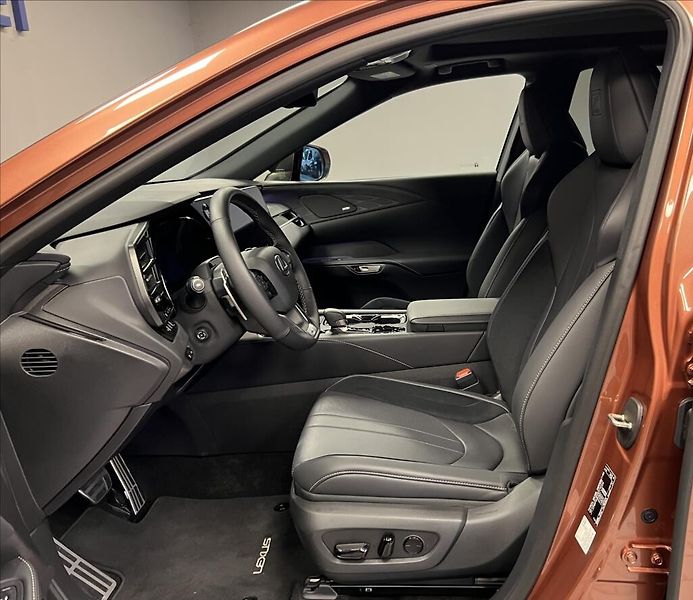 Lexus RX 500h 2,4 HEV F SPORT PLUS PANORAMIC - fotka 6 z 22