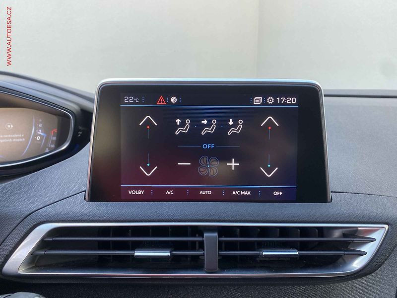 Peugeot 3008 (2017) 1.6 HDi, Allure, navi, kamera - fotka 19 z 19