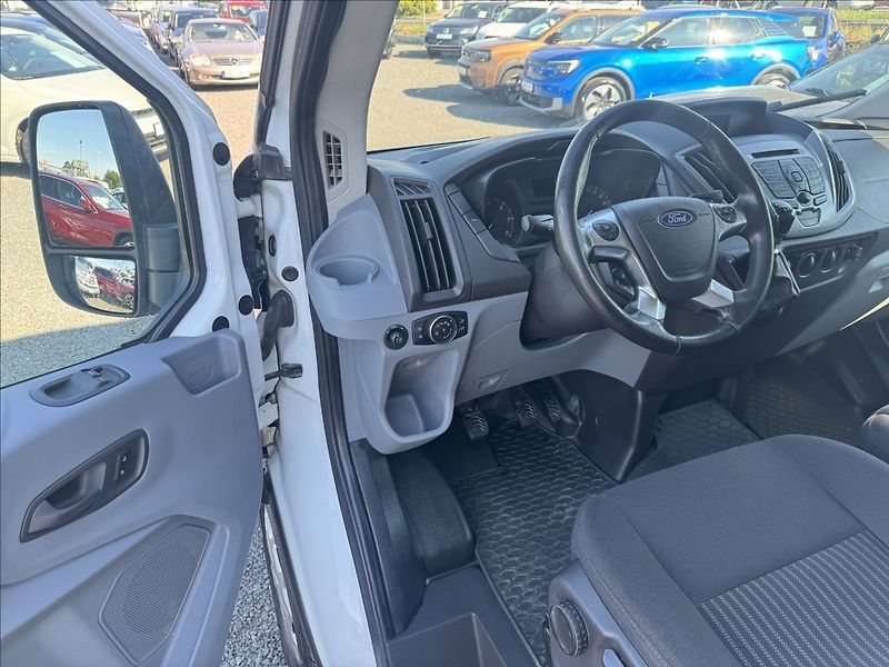 Ford Transit 2,0 125kW DPH LED KLIMA KAMERA - fotka 7 z 36