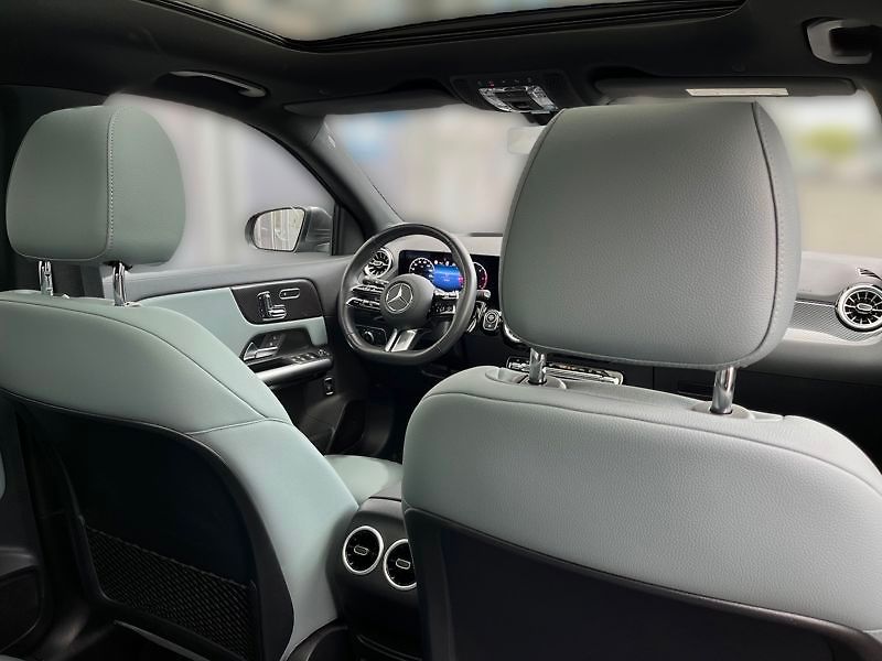 Mercedes-Benz GLA 200 d 4MATIC AMG Edition - fotka 17 z 18