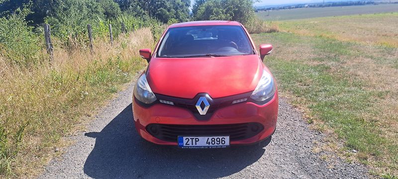 Renault Clio 1,5 dci - fotka 7 z 11