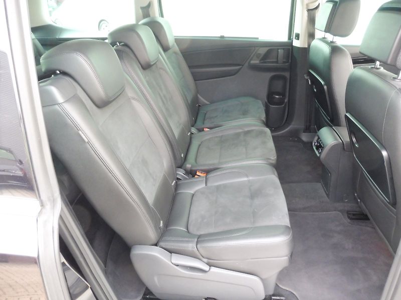 Volkswagen Sharan (2016) Highline 2,0 TDI 135kW DSG 4MO - fotka 22 z 30