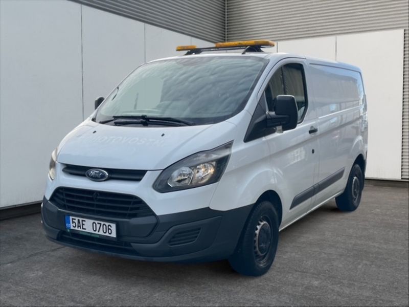Ford Tourneo Custom 2,2 270 Bs S TDCI74 - fotka 3 z 11