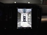 Volvo XC40 2,0 B3 Plus Dark Bezklíč - náhled 20