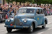 Plzní projel Konvoj svobody. Stovky kusů historické vojenské techniky v neděli projely z Bor do centra města. Ulice lemovaly tisíce diváků