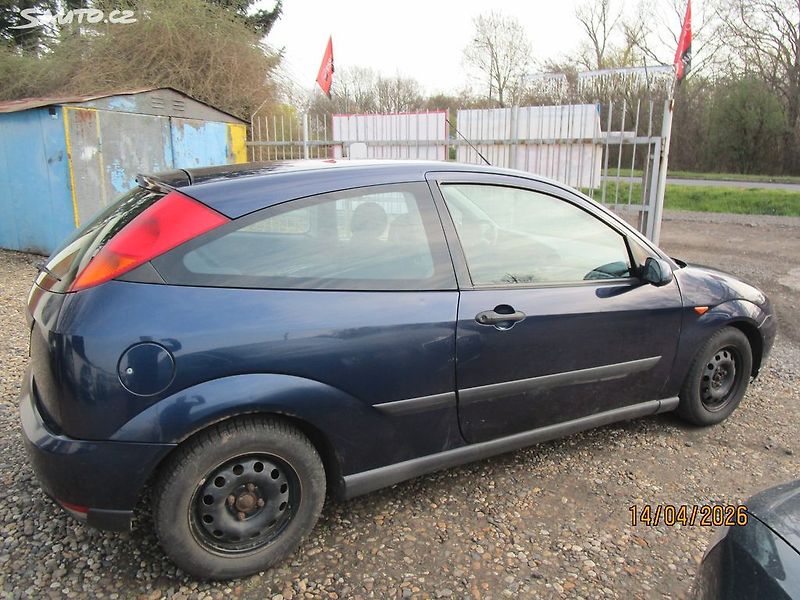 Ford Focus 1,8TDDI-66KW-NOVÝ OLEJ+BATERIE - fotka 5 z 17