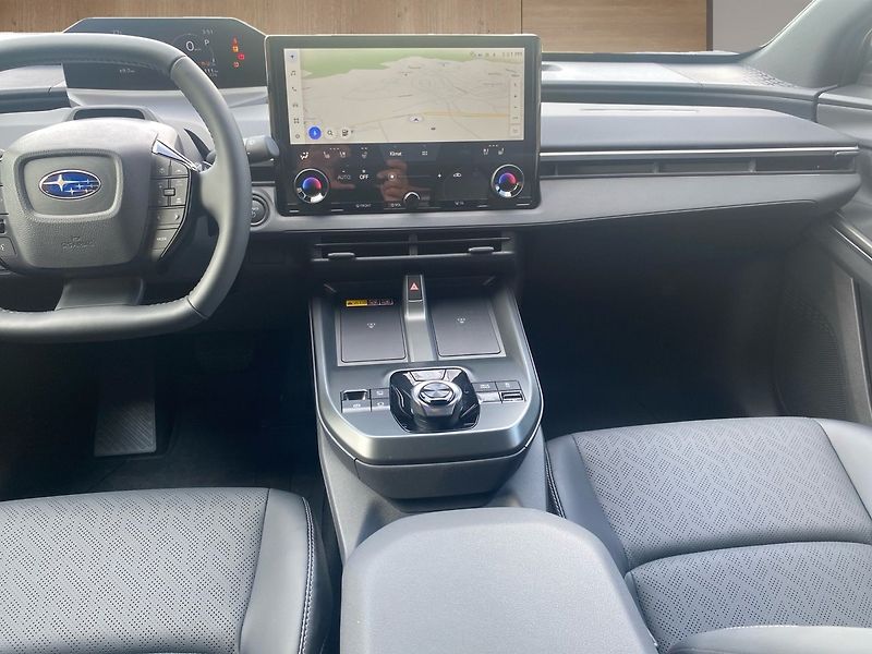 Subaru E-Outback 74.7 kWh AWD Executive H/K Ven - fotka 11 z 12