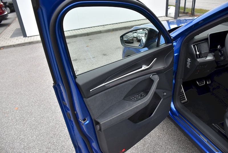 Škoda Kodiaq (2025) Sportline 2,0 TDI 142 kW 7° au - fotka 11 z 44
