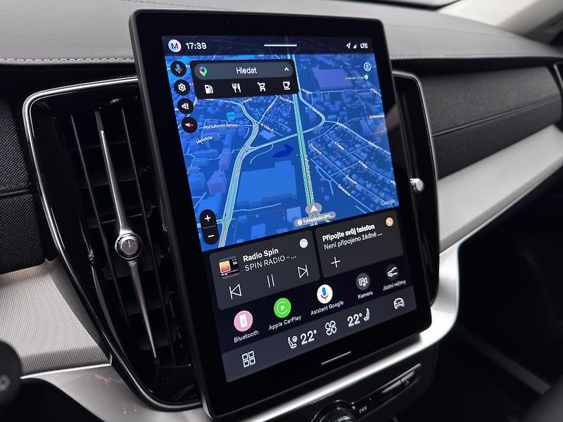 Volvo XC90 B5 AWD CORE CZ 1.maj - fotka 33 z 46