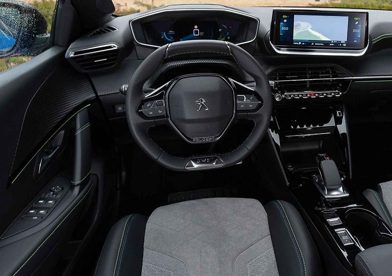 Peugeot e-2008