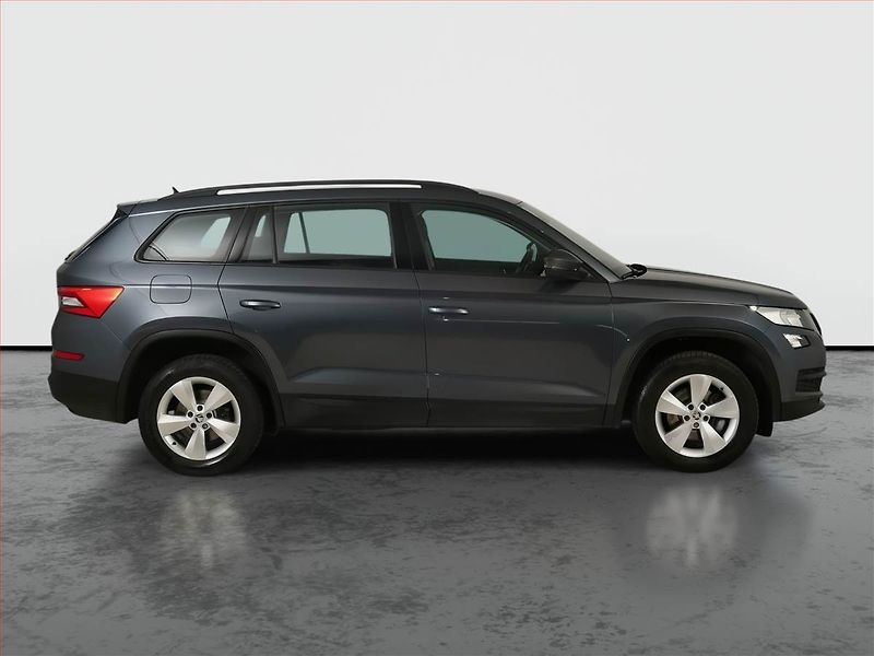 Škoda Kodiaq (2019) 2.0 TDI, Automat, Serv.kniha - fotka 6 z 22
