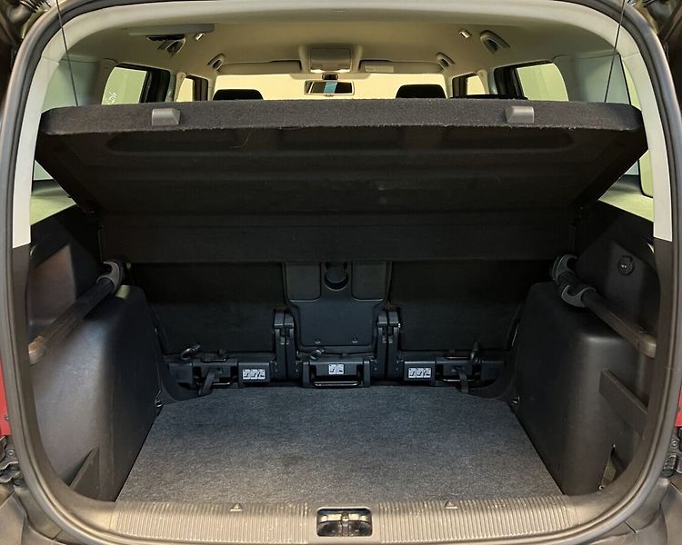 Škoda Yeti 1.4 TSI AMBITION - fotka 10 z 15