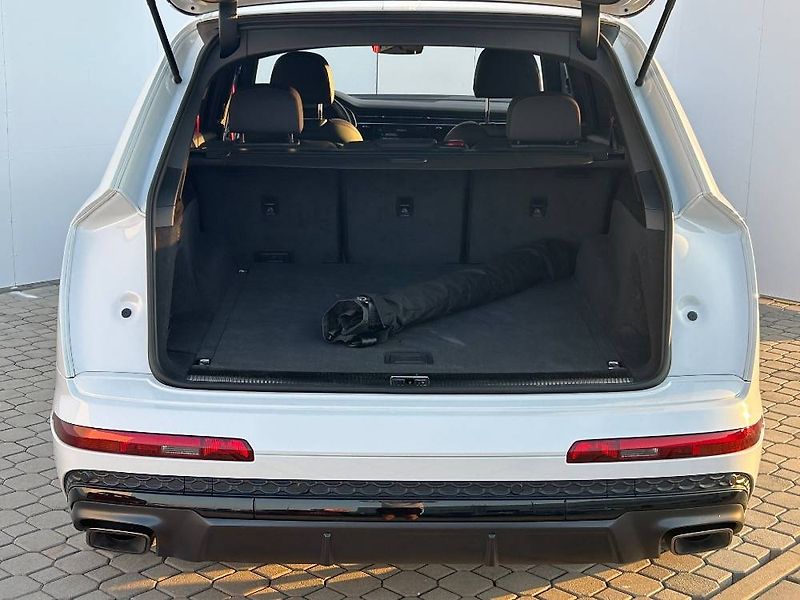 Audi Q7 SUV 50 Sline Quattro 8TT 3,0TD - fotka 28 z 30