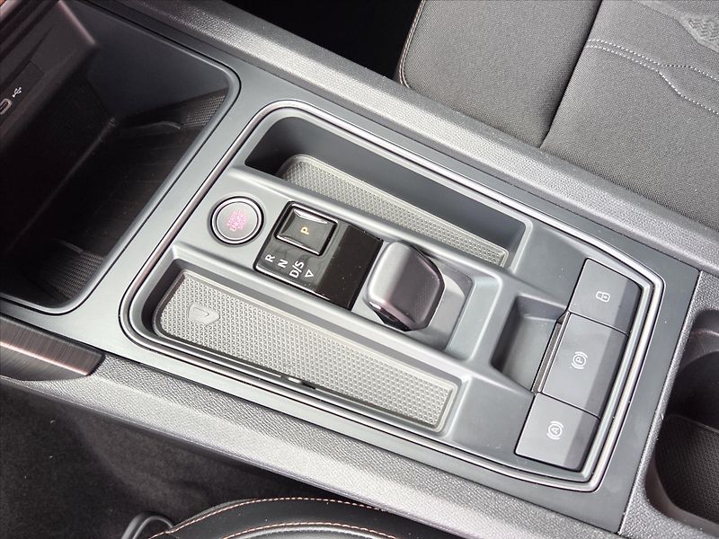 Cupra Formentor 1,5 TSi DSG Tažné Záruka2029 Č - fotka 14 z 15