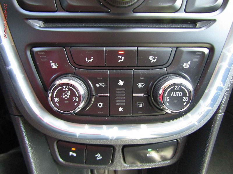Opel Mokka (2013) 1.7 CDTi, navi, bixen - fotka 18 z 21