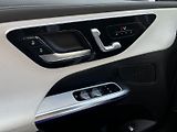 Mercedes-Benz GLC SUV 300de 4MATIC AMG Line - náhled 13