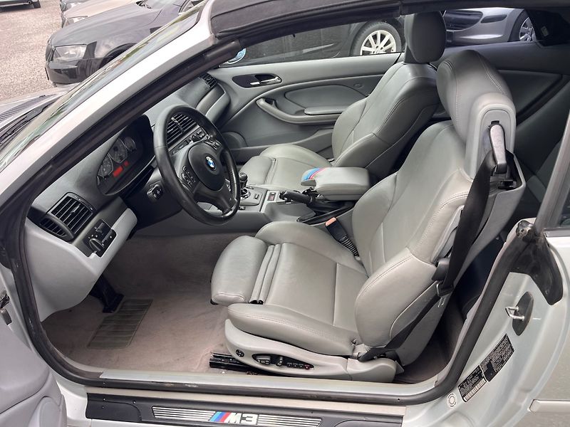 BMW M3 (2002) 3.2 i Kabrio 252 Kw - fotka 7 z 14