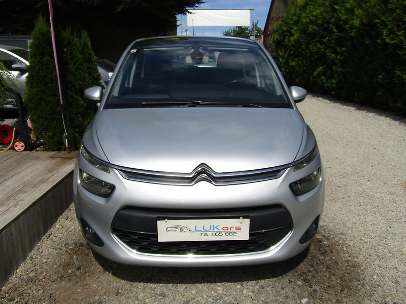 Citroën C4 Picasso (2015) 1.6 HDI 88kW PLNÁ VÝBAVA - fotka 6 z 40