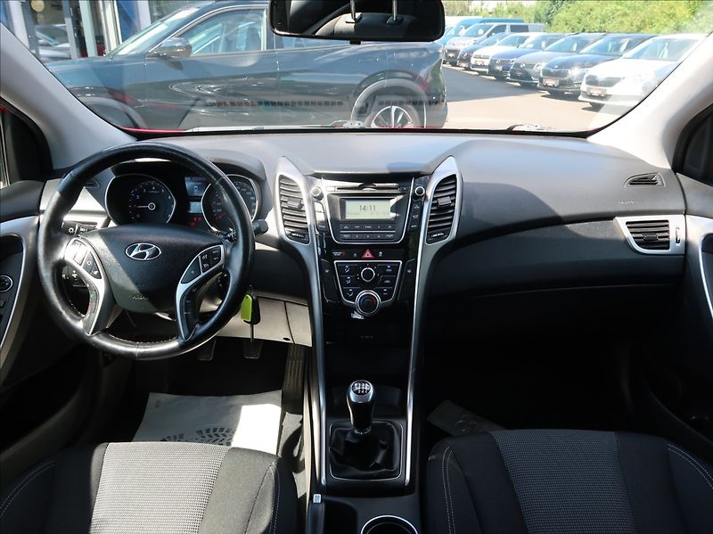 Hyundai i30 1,4 CVVT,73kW,NovéČR,Klima - fotka 17 z 24