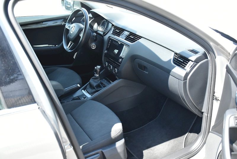 Škoda Octavia (2018) STYLE 110/1.4TSI 6MP - fotka 18 z 24